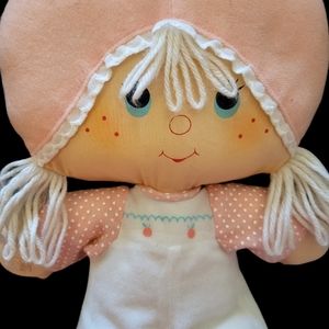 APRICOT  STRAWBERRY SHORTCAKE  BY KENNER 1981